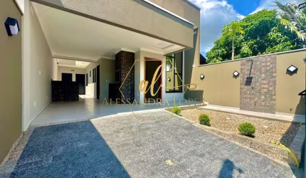 Casa de Padrão Elevado a 850 metros da Praia em Itajuba-Barra Velha/SC