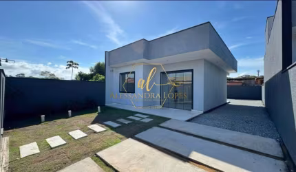 Casa na Quinta dos Açorianos com espaço de Terreno-Barra Velha/SC