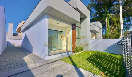 Casa com Amplo espaço de Terreno na Quinta dos Açorianos em Barra Velha-SC