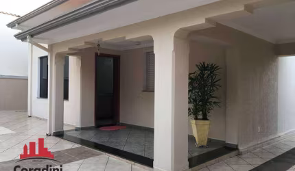 Casa à venda - Centro - Nova Odessa/SP