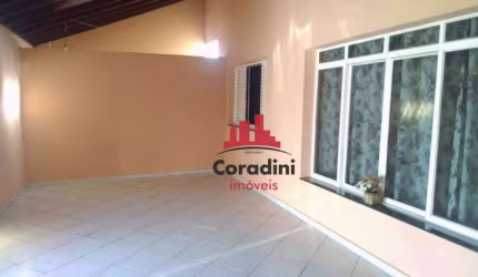 Casa com 2 dormitórios à Venda, 170 m² por R$ 430.000
