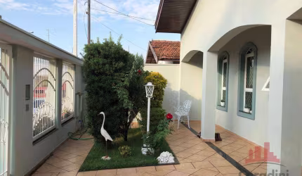 Casa com 3 dormitórios à venda, 210 m² por R$ 900.000,00 - Jardim Bela Vista - Nova Odessa/SP