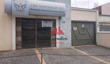 Casa com 3 dormitórios à venda, 450 m² por R$ 1.300.000,00 - Centro - Americana/SP
