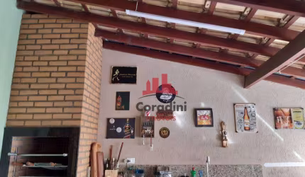 LINDA CASA  NO  JAGUARI