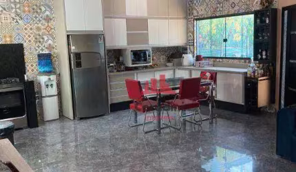 Casa com 3 dormitórios à venda, 170 m² por R$ 650.000 - Jardim dos Lagos - Nova Odessa/SP