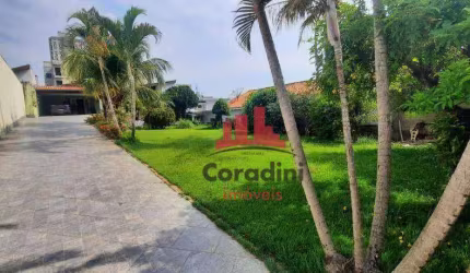 Casa com 3 dormitórios à venda, 280 m² por R$ 850.000,00 - Centro - Nova Odessa/SP