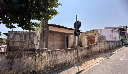 Terreno à venda, 270 m² por R$ 400.000,00 - Joaquim Távora - Fortaleza/CE