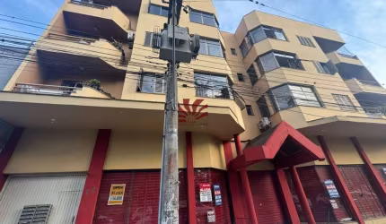 Apartamento com 2 quartos para alugar na Rua Júlio de Castilhos, 373, Niterói, Canoas por R$ 1.500