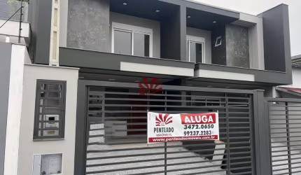 Casa com 3 quartos para alugar na Rua Manacás, 11, Estância Velha, Canoas por R$ 7.700