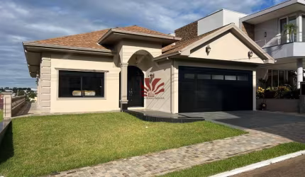 Casa com 3 quartos à venda na Avenida Açucena, 50, Estância Velha, Canoas por R$ 4.500.000