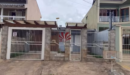 Casa com 3 quartos para alugar na Rua Nossa Senhora das Graças, 164, Harmonia, Canoas por R$ 2.800