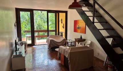 Casa dentro do Condomínio Floresta Country Club em Jacarepaguá