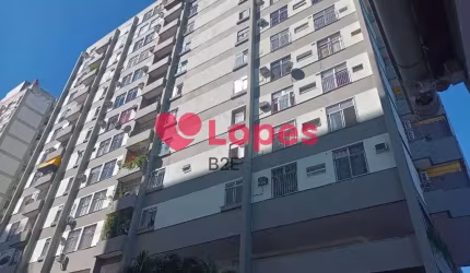Apartamento com 2 quartos - Campinho