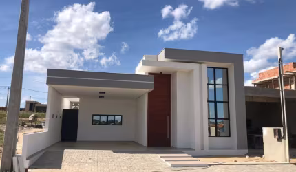 Casa 3 dormitórios para Venda em Arapiraca, Planalto, 3 dormitórios, 1 suíte, 3 banheiros, 2 vagas