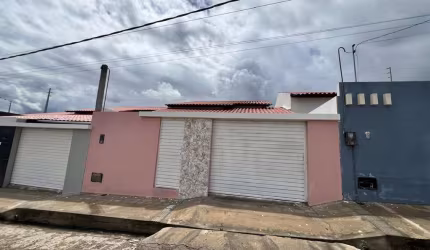 Casa para Venda em Arapiraca, Guaribas, 2 dormitórios, 1 suíte, 1 banheiro, 1 vaga