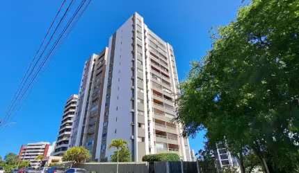 Apartamento com 04 Quartos para locação no Itaigara - Salvador/BA
