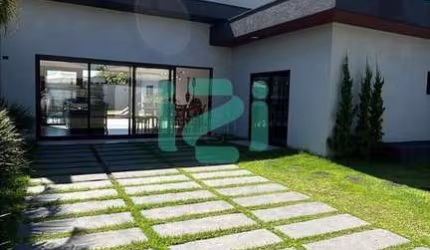 CASA EM  BARRA DO SAÍ  - CASA DAS PALMEIRAS