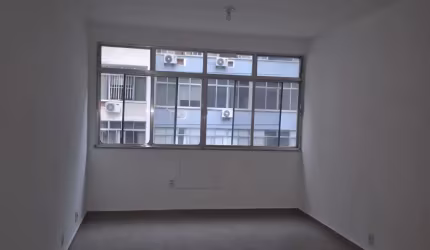 Niterói    - Icaraí  apt 02 qts