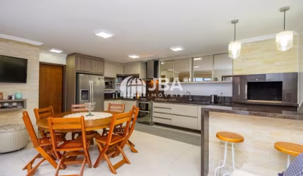 CASA MOBILIADA COM 4 QUARTOS E 2 SUÍTES