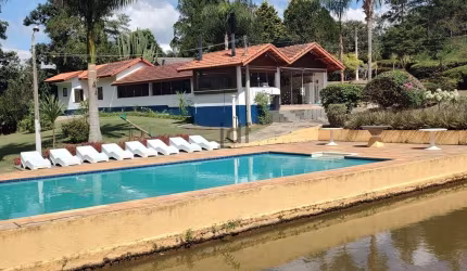 Sítio completo para Moradia/lazer ou explorar comercialmente