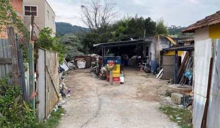 Investimento Estratégico: Terreno de 2.400 m² à Margem da Rodovia Raposo Tavares em Mairinque - SP - Financiamento Disponível!