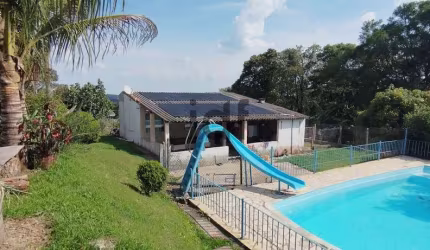 Chácara à Venda em São Roque, próximo ao Centro. Oportunidade de Negócio.