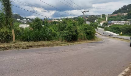 Área Residencial/Comercial em Vila São Domingos, São Roque/SP