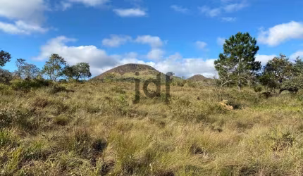 Investimento Estratégico! Terreno de 10.000m2 com excelente acesso e potencial de valorização na cidade de São Roque