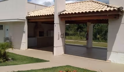 Casa em Condomínio Terras de São Francisco  Casa Térrea  112 metros de área construída  Terreno 8x20 ( 160 MTS )  3 dormitórios  1 suíte  Sala com pé direito alto. carro até 50 mil e terreno em condom
