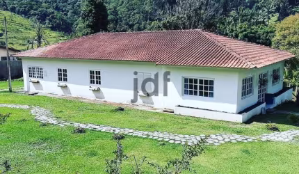 Sítio em São Roque terra do vinho 5 dormitórios, piscina, área de lazer completa, Oportunidade!