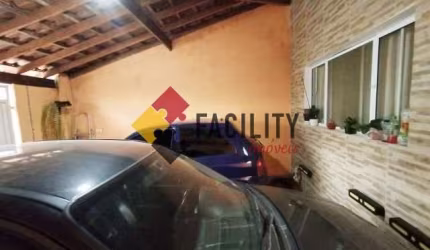 Casa com 4 quartos à venda na Rua Arthur Biancalana Filho, 121, Capela, Vinhedo, 187 m2 por R$ 689.000