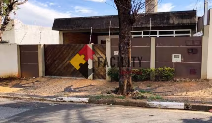Casa com 3 quartos à venda na Rua Sinésio de Melo Oliveira, 415, Jardim Paraíso, Campinas, 208 m2 por R$ 800.000