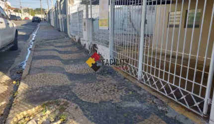 Casa com 2 quartos à venda na Rua do Professor, 262, Jardim Proença I, Campinas, 87 m2 por R$ 300.000