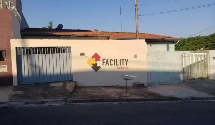 Casa com 3 quartos à venda na Rua Guaratuba, 64, Parque Dom Pedro II, Campinas, 215 m2 por R$ 600.000
