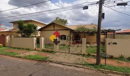 Casa com 3 quartos à venda na Rua Fernão de Magalhães, 845, Parque Taquaral, Campinas, 260 m2 por R$ 2.000.000