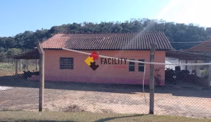 Chácara / sítio com 2 quartos à venda na Rodovia MG 290, 5, Zona Rural, Ouro Fino, 100 m2 por R$ 220.000