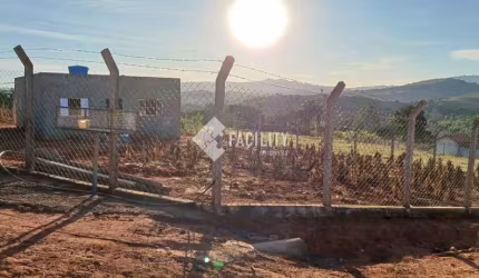 Chácara / sítio com 3 quartos à venda na KM 68 no jd São Pedro, 3, Zona Rural, Ouro Fino, 100 m2 por R$ 242.000