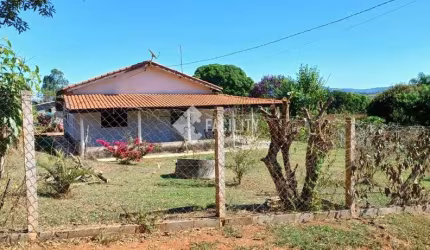Chácara / sítio com 2 quartos à venda na Rodovia MG 290 KM 68 Estrada Sítio Canãa, 6, Zona Rural, Ouro Fino, 5000 m2 por R$ 430.000
