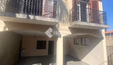 Casa com 4 quartos à venda na Rua Doutor João Alves dos Santos, 39, Jardim das Paineiras, Campinas, 334 m2 por R$ 1.400.000