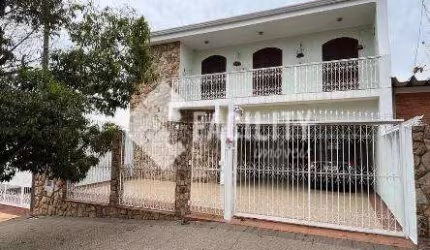 Casa com 4 quartos à venda na Rua República Dominicana, 956, Jardim Nova Europa, Campinas, 248 m2 por R$ 930.000