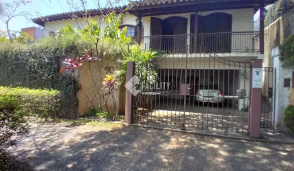 Casa com 3 quartos à venda na Rua Hermínio Humberto Bertani, 90, Jardim das Paineiras, Campinas, 300 m2 por R$ 1.800.000