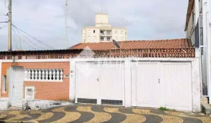 Casa com 3 quartos para alugar na Dois de Julho, 26, Vila Paraíso, Campinas, 360 m2 por R$ 2.850