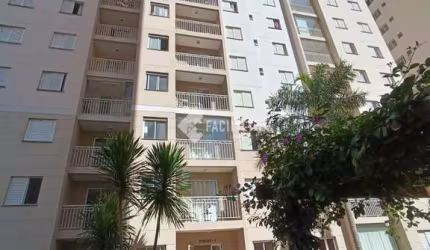 Apartamento com 2 quartos para alugar na Rua Engenheiro Augusto de Figueiredo, 357, Vila Progresso, Campinas, 52 m2 por R$ 2.700