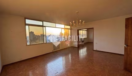 Apartamento com 2 quartos para alugar na Rua Boaventura do Amaral, 1250, Centro, Campinas, 155 m2 por R$ 2.000