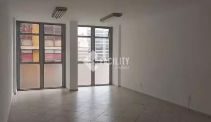 Sala comercial à venda na Rua Ferreira Penteado, 70, Centro, Campinas, 63 m2 por R$ 110.000