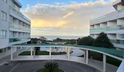 Apartamento 2 dormitórios frente ao mar no sul de Florianópolis