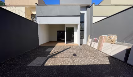 Casa 3 quartos a venda no Afonso Pena