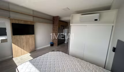 Loft com 1 quarto para alugar na Rua Tenente-Coronel Fabrício Pilar, 311, Mont Serrat, Porto Alegre por R$ 3.900