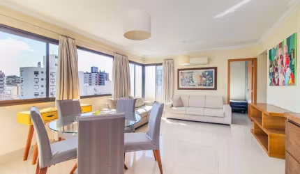 Apartamento com 3 quartos para alugar na Rua Atanásio Belmonte, 515, Boa Vista, Porto Alegre por R$ 4.500