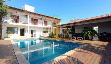 Casa para Venda em Cândido Mota, Centro, 4 dormitórios, 2 suítes, 4 banheiros, 3 vagas
